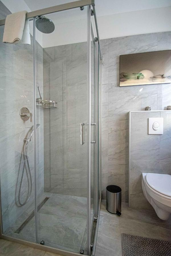 Luxury Apartment With Swimming Pool Ana Трогир Екстериор снимка
